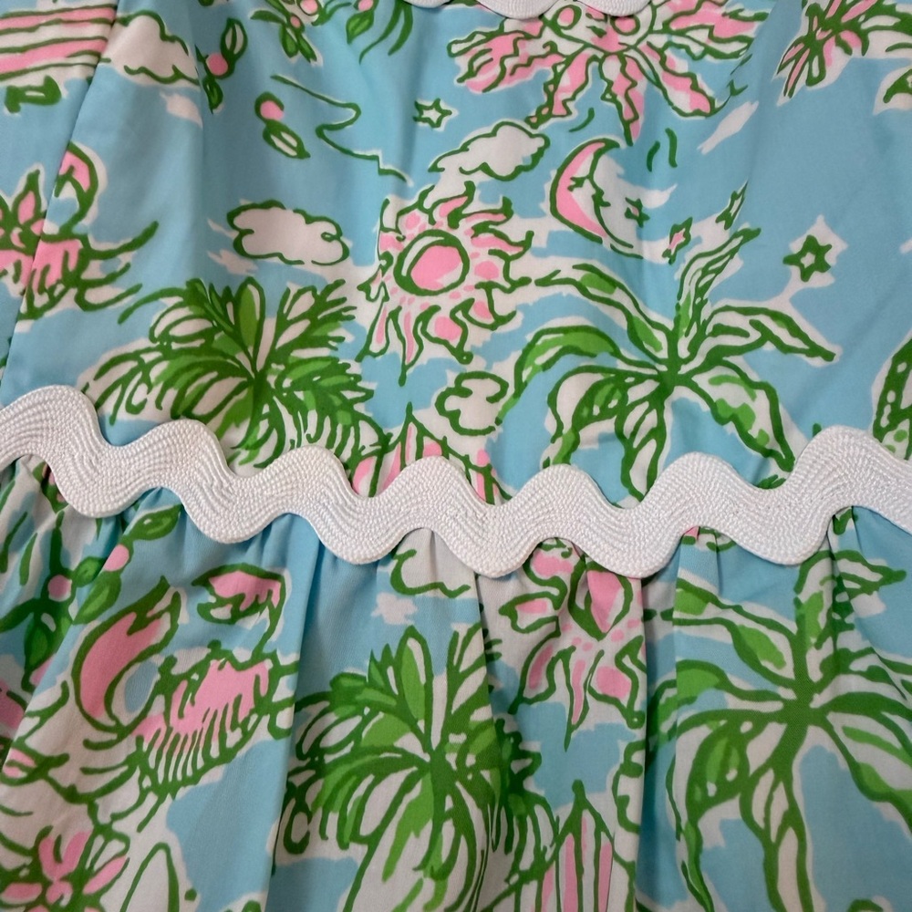 Lilly Pulitzer Blue, NEW Green, Pink Scallop-Trim Top. - Picture 3 of 4
